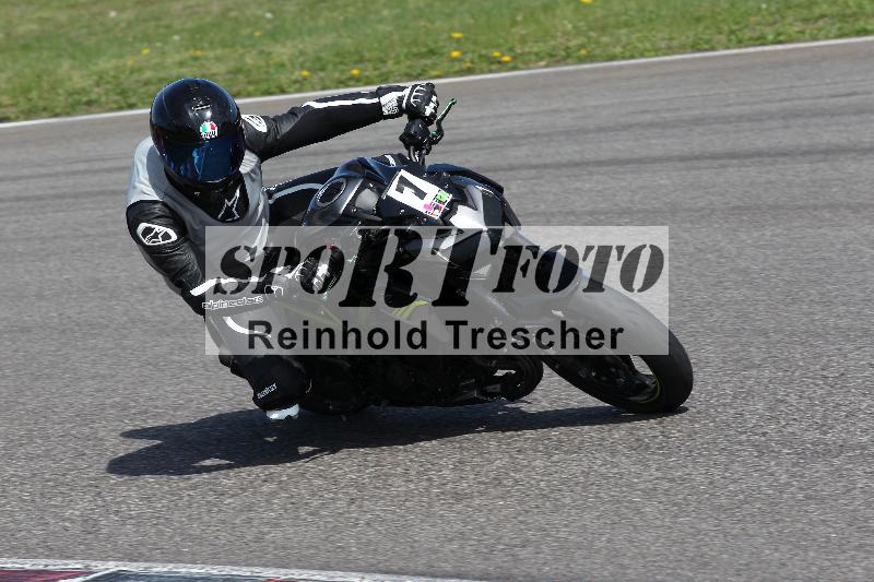 /Archiv-2022/08 17.04.2022 Speer Racing ADR/Instruktorengruppe/1